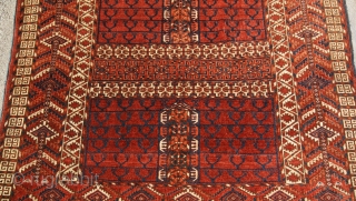 Last quarter 19th century Tekke Ensi very good condition and natural colors.
size 3.11x4.9                    