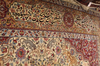 Antique Kirman Hunting Carpet
Size: 370cm x 280cm
Condition : Worn
                        