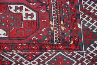 Semi Antique Yomud Turkmen Carpet, probably Kizyl Ayak or a related group
Slightly Worn Field
NIce quality
320cm x 230cm
                