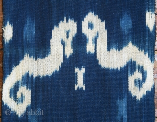 Sumba | indigo ikat men’s headcloth | Indonesia

East Sumba, Kanatang, 2nd half of 20th century

Commercial cotton, natural indigo dye, warp ikat

A headcloth (tiara) woven with large white ikat figures on an indigo  ...