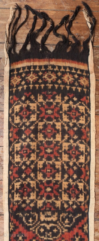 Balinese Double Ikat Textile (Kamben Geringsing)

Origin: Indonesia, Bali, Tenganan Pegeringsingan, 30-40 years old 

Technique: Handspun cotton, natural dyes, warp and weft ikat

Description: A nice example of the renowned double ikat (geringsing) sacred  ...