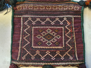 Antique Baluch saltbag by the Zaggar Mangal nomads of South-West Afghanistan.
~ 1920
~ 60x34cm without tassels


Worldwide shipping possible from Germany 

Please contact me only directly: 

goekay.sargin@yahoo.de        