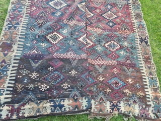 Rare antique turkish Aleppo Reyhanli Kilim 
~ 1800/1850
 170x365cm

all naturel dyes, embroided with cotton
wool on wool                 
