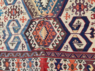 Antique nomadic double wing Aydin Kilim
~ 1870/80

Please ask for more details.

Please contact me only directly: 

goekay.sargin@yahoo.de                 