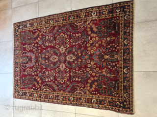 Antique persian US-Sarough, 150x104cm
End of 19th Century, two repairs (see Photos)

Please contact me directly: 

goekay.sargin@yahoo.de                  