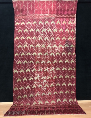 Antique Phulkari Size 133x260 cm /  4'4'' x 8'6''                       