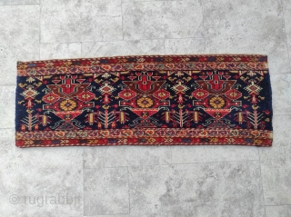 Persian Bagface 

Size : 45 x 120 cm 

RR has an email problem please reach me directly on this email :alpagutrugs@gmail.com            