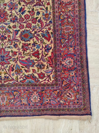 Very Fine Quality Antique Keshan Rug

Size : 135 x 205 cm 

Please contact me directly : alpagutrugs@gmail.com                