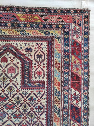 Shirvan Prayer Rug 

Size : 100x132 cm 

                         