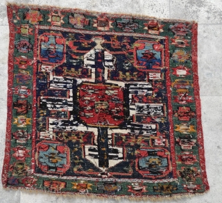Shahsevan Bag 

Size : 50 x 52 cm                         