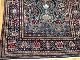 PERSIAN FINE TEHRAN RUG
SIZE 4'7 BY 6'5 FT
                         