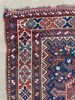Antique Shiraz rug. Lots of birds, beautiful colors. 3'4" x 5'0"                      