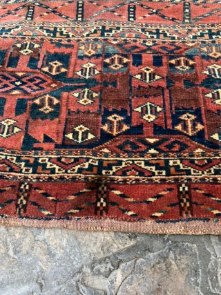 19th century Yomut torba with great colors and unusual border. All original with back. 42 x 87cm or 1'5" x 2'11".            