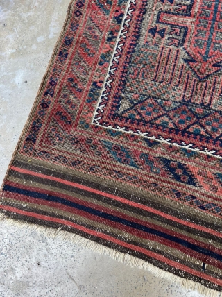 Antique Baluch rug. The more you look at the field the more you see, beautiful unique tribal weaving. No holes. 3'8" x 5'0" or 110x150cm.        