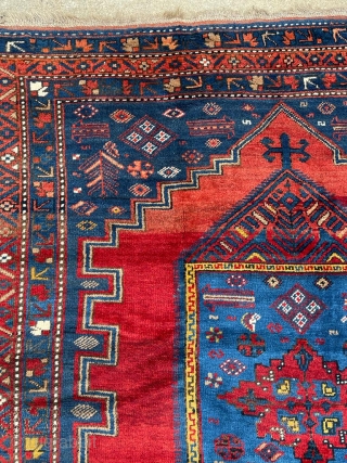 Antique Kazak rug, from Tovuz. Circa 1900-1920. Full pile, natural dyes, no repairs. Glowing wool. 276x175cm or 9'1" x 5'9"             