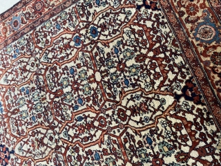 Mishan Malayer in excellent condition, size 200x140. 1900 ca.                        