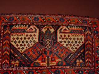 wonderful antique full pile complete afshar chanteh bag , original kelim bacl, in kelim back one very smal smallest fingertip size wear, no stains, no repairass, great complete selvedges, great natural colors
50x30cm
1.7x1ft 