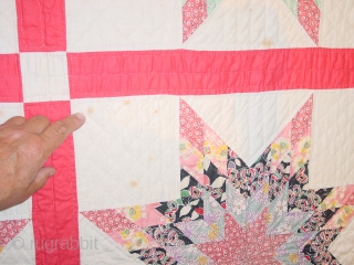 wonderful!!! fine quilt, so beautiful. It has no tears, no holes, it has some faint fingertipsicxze spots, might go out with a wash, I bought like this. Amazing beauty with delightfull stars  ...