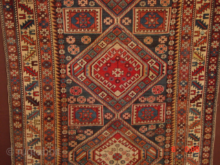 wonderful antique 1890, caucasian shirwan in great condition, clean, original selvedges and headends, clean, ready to use.

ca 125x240cm

4.2x8ft               