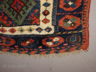 wonderful top jaff kurdish bagface, wonderful silky wool, great natural colors, all ends secured , clean, no tears, no holes, no stains, collectors piece

70x101cm
2.3x3.4ft


         