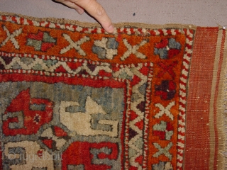 wonderful meaty pile ca. 1880 KONYA ? original kelimbeards, three tiny more or less repair (fingertips), fabulous natural colors, also great aubergine,
90x86cm
3x2.9ft
           