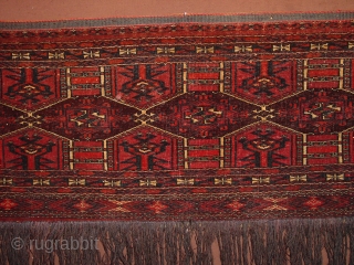 wonderful condition, great pattern, great natural colors, original fringes
142x42cm  4.7x1.4ft without the fringes                   