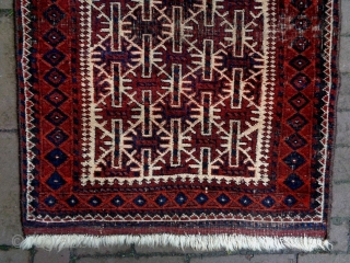 Special Pattern Baluch
Size: 57x100cm (1.9x3.3ft)
Natural colors, the selvages are not original, made in circa 1910                  