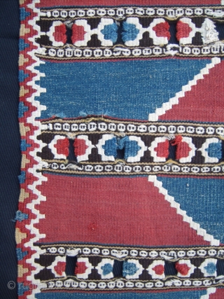 1880 Monastir Kilim
Size: 63x113cm (2.1x3.8ft)
Natural colors                           