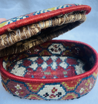 nice persian tribal egg basket in quite large size very good condition, 25x14cm.                    