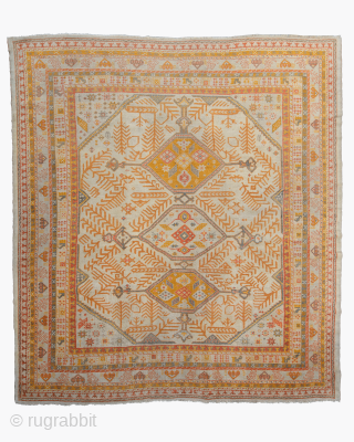 West Anatolian Ushak Carpet circa 1890 size 305x360 cm                        