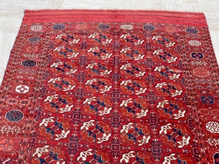 Tekke Main Carpet Circa 1860’s Size: 205x310 cm                         