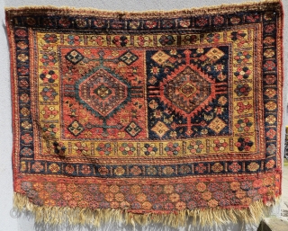 old Kurdish choval,fantastic natural dyes
size 116x85cm                           