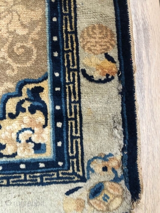 Chinese antique rug Ningxia, 18th century
Size 4/ 2.3 inche
100/60cm
To pick up from Los Angeles
Sending also available
Price: the best offer
              