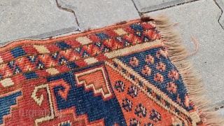 Size: 70x90 cm,
Old Turkmen ensi .                           