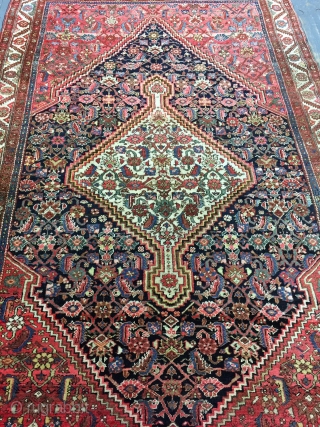 Antique Handmade Persian Bakhshayesh Rug,All in natural,good pile,soft and good Condition,lovely design,Clean,Wool&Cotton,Around 100 years old

Size:288cm by 168cm                