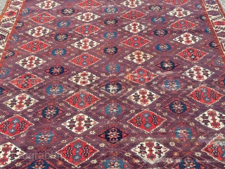 Antique Turkman Main Carpet Chodor -cm 2.85 x 2.05- 19th century
All Natural colours - To be repaired & has old restaurations
Soft wool rug
for more info
info@anatoliantappeti.com
sadettinufuklar@gmail.com
        