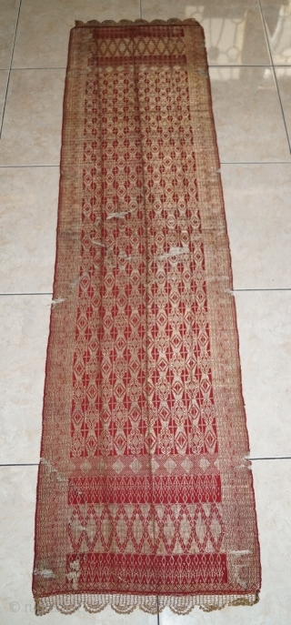 #rb026 Minangkabau female ceremonial shoulder cloth, Minangkabau people west sumatra Indonesia, late 19th century silk gold threat natural dyes weft ikat supplementary weft weave, good condition with small holes, size: 176 cm  ...