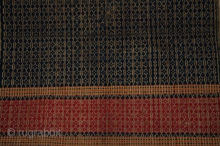 #rb052 a large Tampan ceremonial cloth from Putihdo Lampung region south Sumatra Indonesia, Paminggir people handspun cotton natural dyes supplementary weft weave, good condition size: 67 cm x 72 cm   