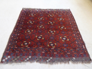 A good Ersari Beshir small rug, c.1900. 120 x 109cm.                       