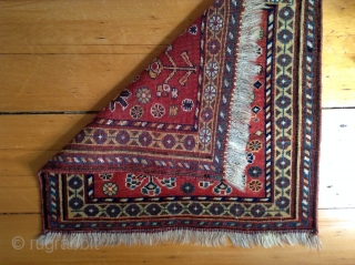 I am a collector trying to sell a few pieces. This is a Khamseh bag face, about 25.5" X 23.5". Nice full soft pile and wonderful colors that can be seen in  ...