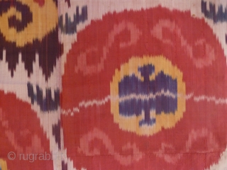 Uzbekistan, silk ikat, late XIXe century, 143 x 88 cm, very good condition, ready to hang                 