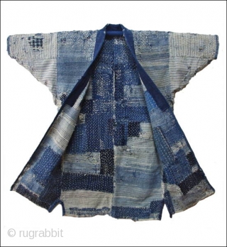 
										Japanese Fisherman's Winter Jacket
										One-Of-A-Kind  Boro Jacket
											 Indigo, Home Spun Cotton 
												Boro patched, then patched again
												Sashiko, Hand Loomed Sakiori
From Hyogo Prefecture 
&quot;Sea of Japan&quot; side

Details at www.kimonoboy.com      