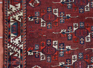 An Early Yomut Kepsi Gul Carpet. 190cm x 330cm                        