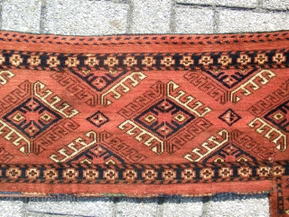 Ersari ? Kapunuk in good condition for his age
natural dyed see pictures
complete 139 x 065 cm                 