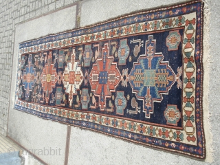 Excelent Antique Kurdish long rug 100% wol on wol 
Natural Dyed Soft and smooth.
size 324 x 109 cm               