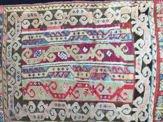 Central Anatolian Yastik probably “Sivas”
Size:82x55cm / 2’9”x1’10” / 33x22 inc...                       