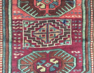 a Kurdish Yastik, East Anatolia, 19th centuru
Size:90x67cm / 3”x2’3” /  36x27inches                     