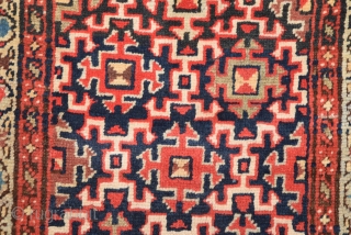 19th century northwest Persian bag face
size:63 x 53 Cm
       2'1"x1'9""                 