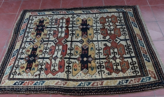 Late 19th century Zakatala rug
   size:175 x 134 Cm
              5'9"x4'6""        