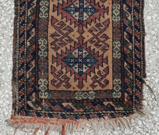 Late 19th century beluch balesh
size:90 x 45 Cm
        3"x1'6"                 